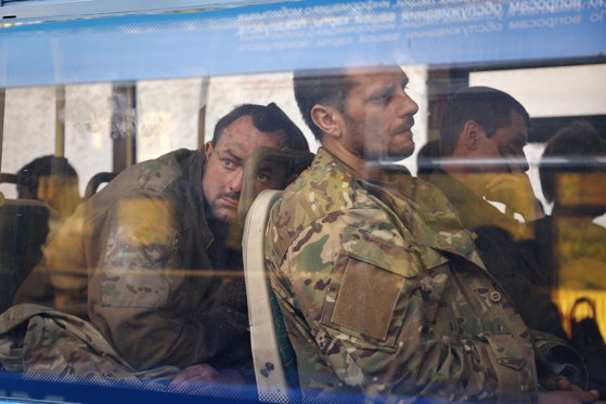 Photo of foto | Cel mai mare schimb de prizonieri de la începutul războiului. Câți soldați a eliberat Rusia și Ucraina